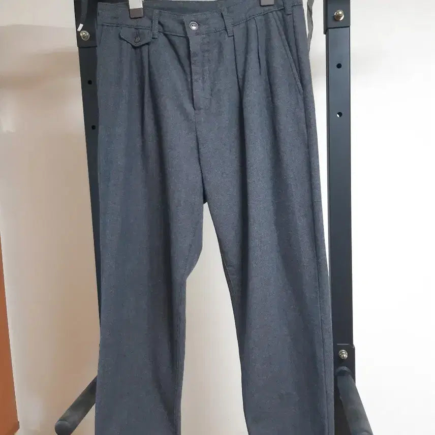 [BUNJANG] ZARA Herringbone Two-Tuck Slacks / 자라 투턱 헤링본 슬랙스