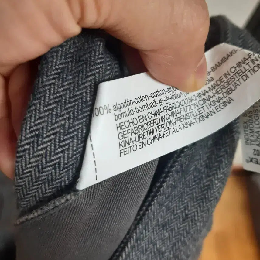 [BUNJANG] ZARA Herringbone Two-Tuck Slacks / 자라 투턱 헤링본 슬랙스