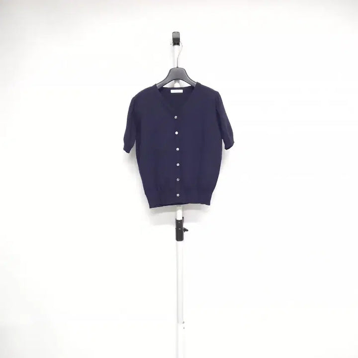 [BUNJANG] The Izzat Spring/Autumn Knit Short Cardigan Navy Size 55 / 새 더 아이잗 춘추 니트 숏 가디건 55