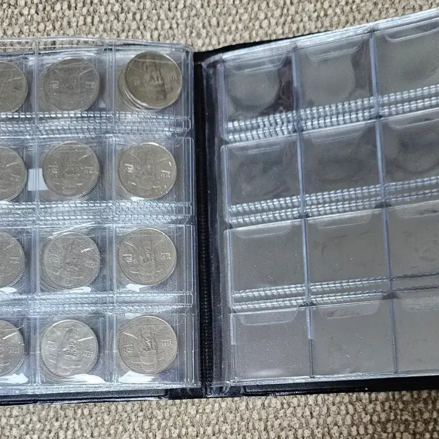 [BUNJANG] Collection Album (1970-2019) 100 Won Coins / 100원 수집앨범 (1970년~2019년) 70년 81년만 추가구매