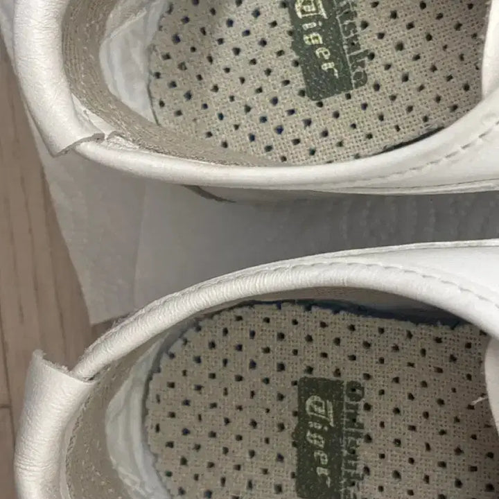 [BUNJANG] Onitsuka Tiger Mexico 66 / 오니츠카타이거 멕시코66 (네고 가능해요!!)