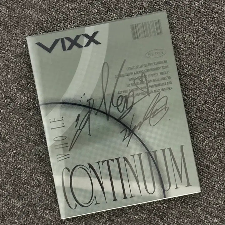 [BUNJANG] VIXX Continuum Signed Album / VIXX Continuum 친필 싸인 앨범 판매합니다.