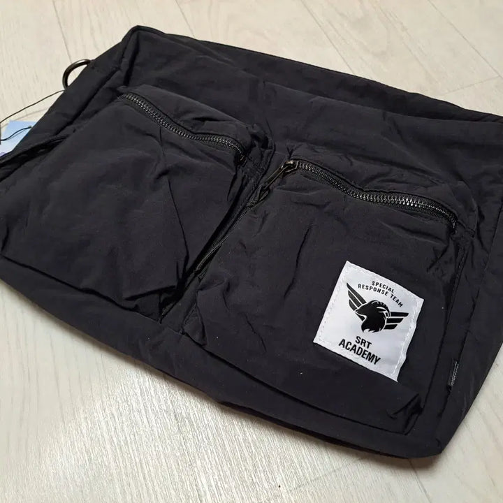 [BUNJANG] Blue Archive 4th Anniversary SRT Crossbody Bag / 블루아카이브 4주년 MD SRT 크로스백