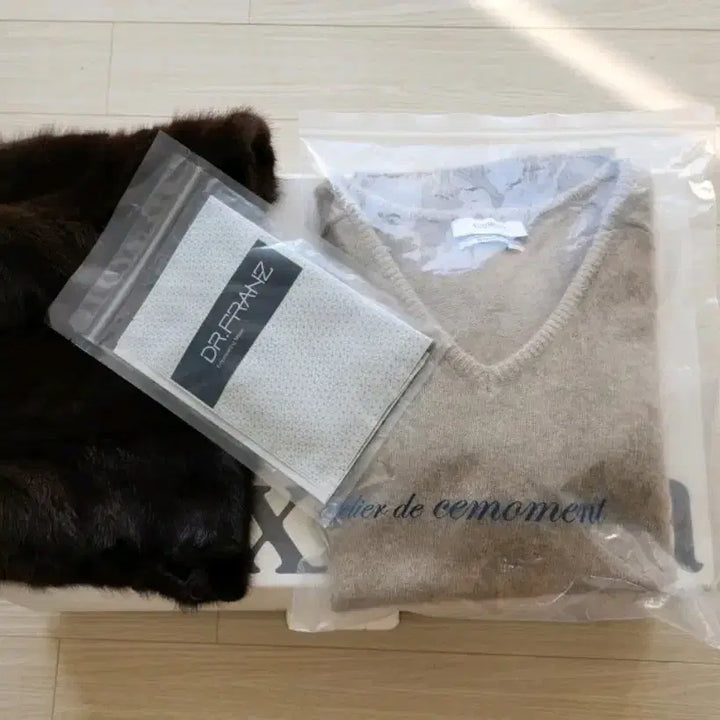 [BUNJANG] N/A Mink Warmer / 브라운 밍크워머