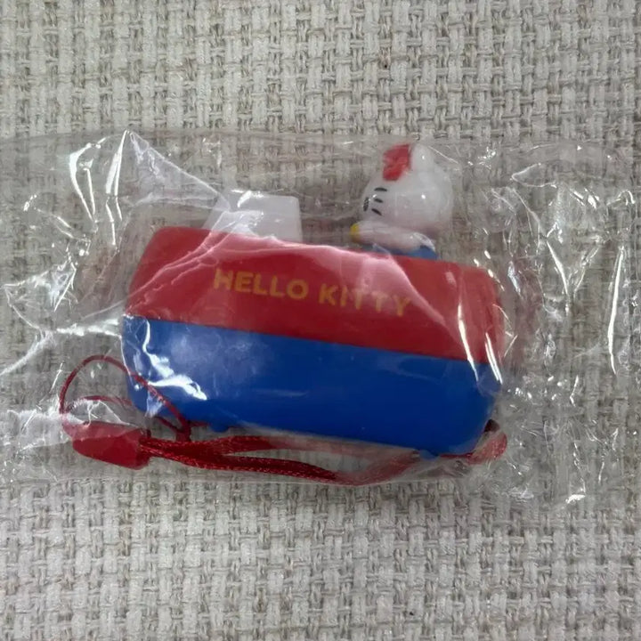 [BUNJANG] Hello Kitty Keycap Keyring / 헬로키티 키캡 키링