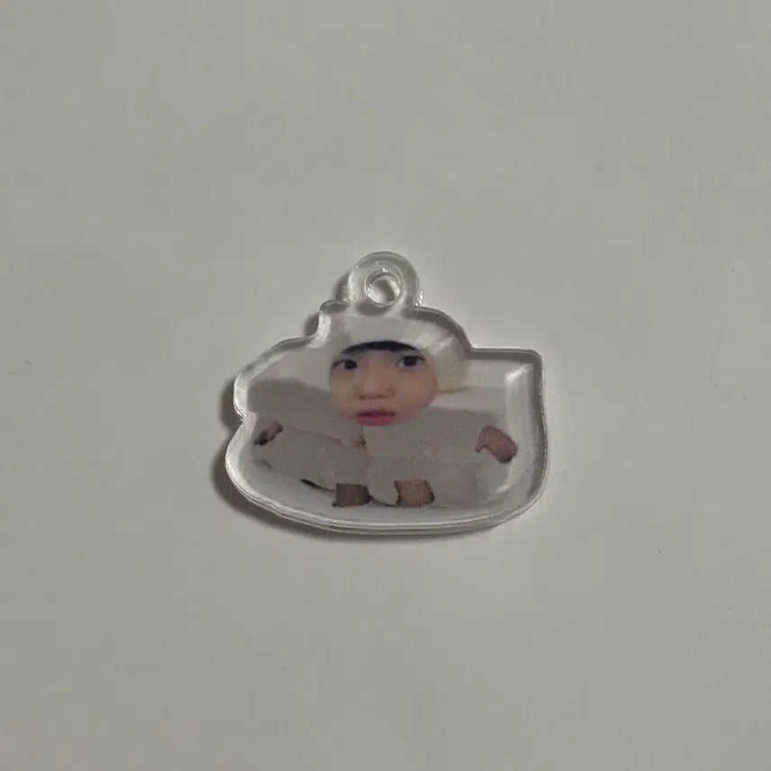 [BUNJANG] Cortis Juhoon Tofu Acrylic Keyring / 코르티스 주훈 두부 아크릴 키링