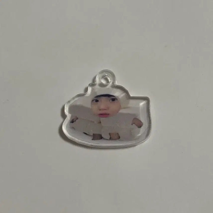 [BUNJANG] Cortis Juhoon Tofu Acrylic Keyring / 코르티스 주훈 두부 아크릴 키링