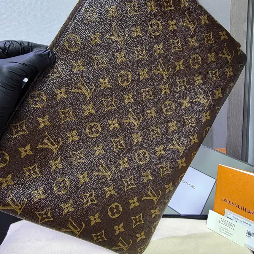 [BUNJANG] Louis Vuitton Etui Voyage MM Monogram Clutch Bag / {클로젯}[MM][풀구성]루이비통 에튀보야주 모노그램 MM클러치백