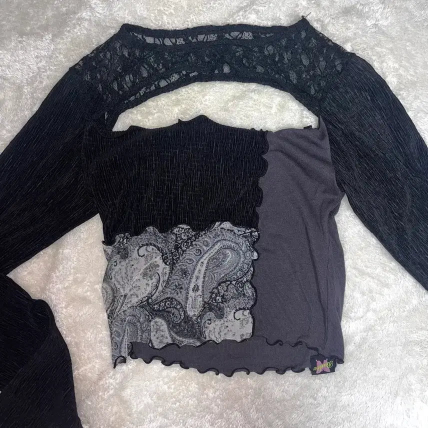 [BUNJANG] Lace Bolero Crop Top / 급처 / 배디 badee 레이스 볼레로 크롭 탑