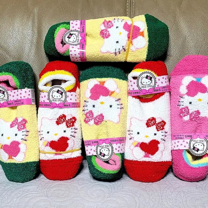 [BUNJANG] Hello Kitty Sleep Socks (10-12 years old) / 헬로키티 수면양말 L (10-12세)