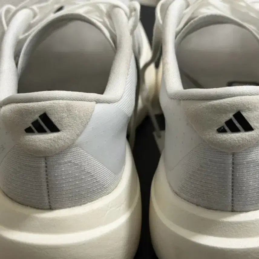 [SOLD OUT] 아디다스 아디제로 에보 SL 화이트 225