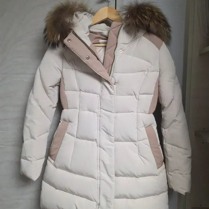 [BUNJANG] Plastic Island Duck Down Padded Jacket / 컬러 너무 예쁜 라쿤퍼 오리털 패딩 55~66 플라스틱아일랜드