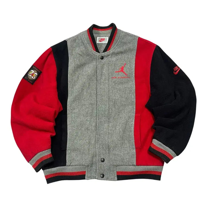 [BUNJANG] Nike Air Jordan 90s Stadium Varsity Jacket / (바배) 나이키 에어조던 90s 스타디움 바시티 자켓 점퍼
