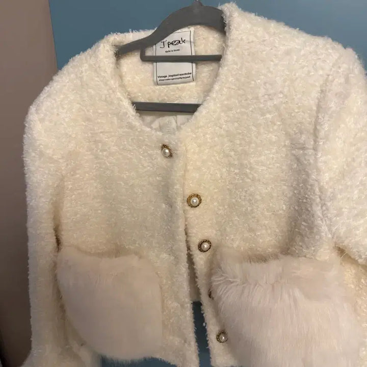 [BUNJANG] Unknown Item Fur Jacket / 소매 퍼자켓 팔아요 새상품급