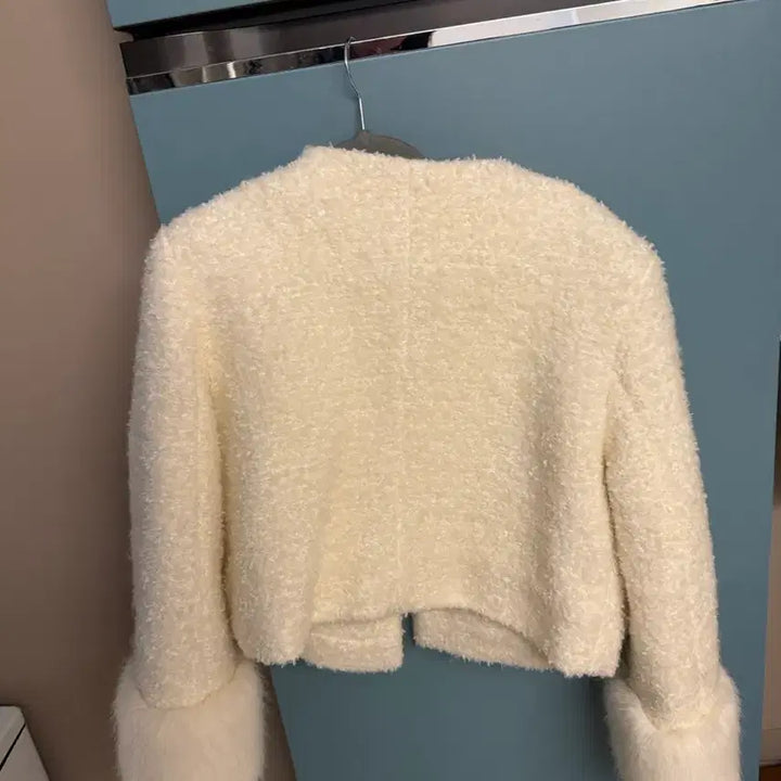 [BUNJANG] Unknown Item Fur Jacket / 소매 퍼자켓 팔아요 새상품급