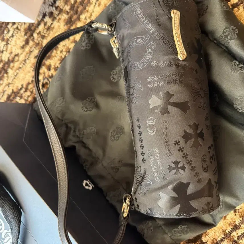 [BUNJANG] Chrome Hearts Nylon Mini Bag / 크롬하츠 원통 나일론 미니가방