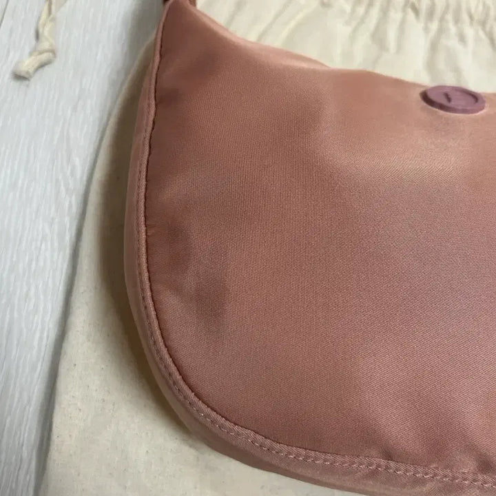 [BUNJANG] Minitmute Clo Waist Soft Pink Bag / 미닛뮤트 클로 웨이스트 소프트 핑크