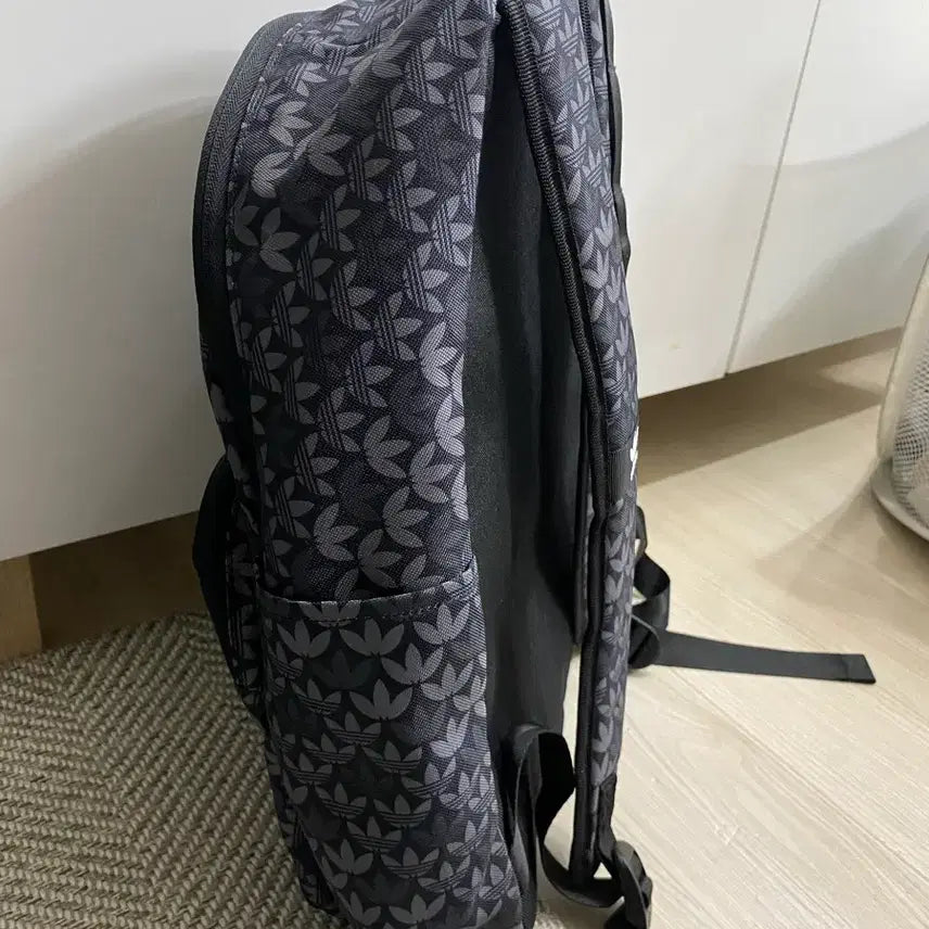 [BUNJANG] Adidas Monogram Backpack IU0009 Black / 아디다스 모노그램 백팩 IU0009 블랙 새상품