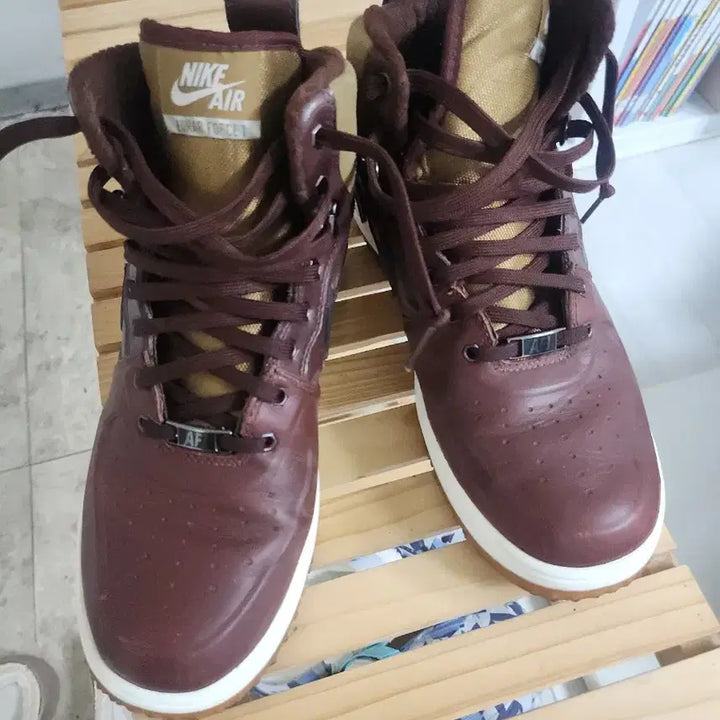 [BUNJANG] Nike Duck Boots / 270/ 나이키 포스 덕부츠