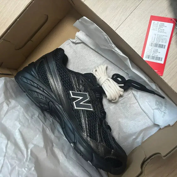 [SOLD OUT] 뉴발란스 740 BR2 245사이즈 새상품