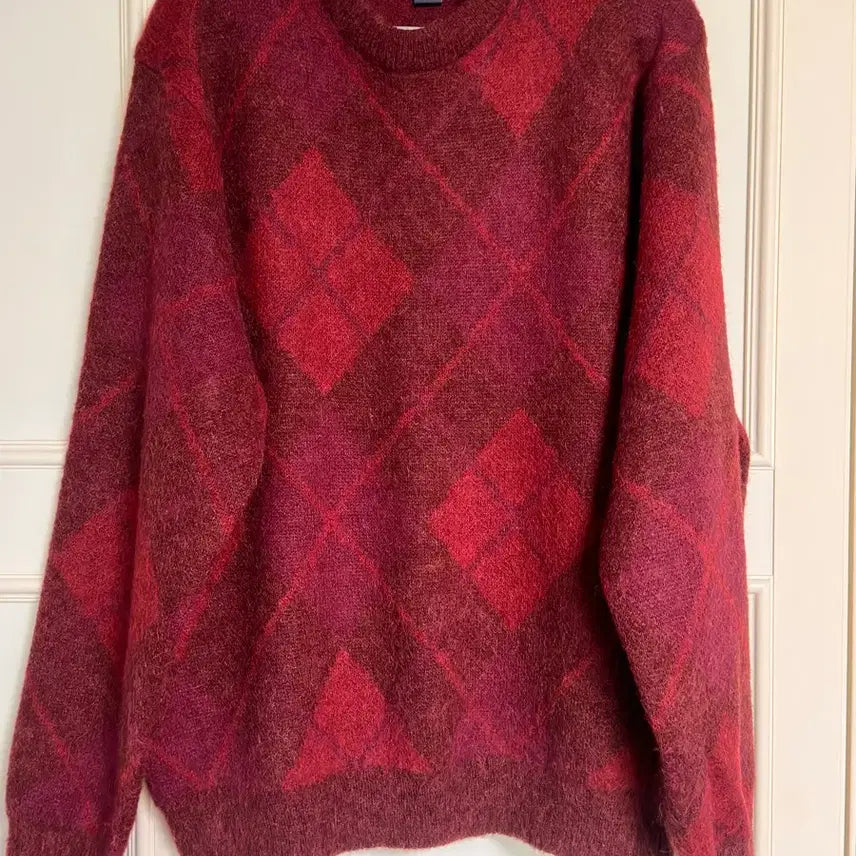 [BUNJANG] Thisisneverthat Argyle Knit Burgundy L Size / 디스이스네버댓 모헤어 아가일 니트 버건디 L사이즈