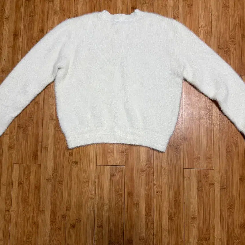 [BUNJANG] MIXXO Basic Wings Yarn Pullover Knit / 미쏘 베이직 날개사 풀오버 니트