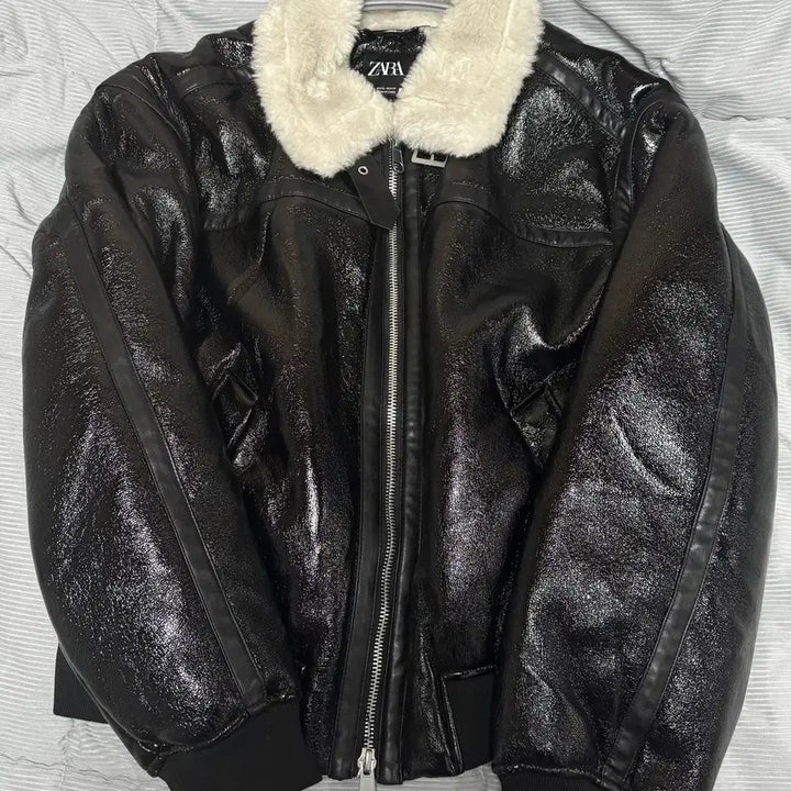 [BUNJANG] Zara Eco Leather Bright Mouton Jacket / (XL) 자라 에코 레더 브라이트 무스탕 점퍼