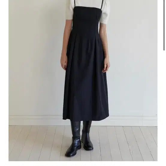 [BUNJANG] Rel Holiday Long Dress / Rel 리엘 홀리데이 롱원피스 뷔스티에롱원피스