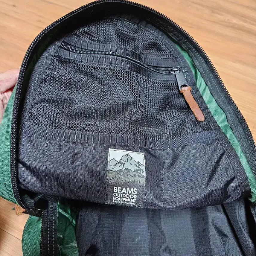 [BUNJANG] Gregory x Beams Plus Daypack Backpack Bag / 그레고리 x 빔즈 플러스 데이팩 백팩 가방 우드비 굿데이 빔스