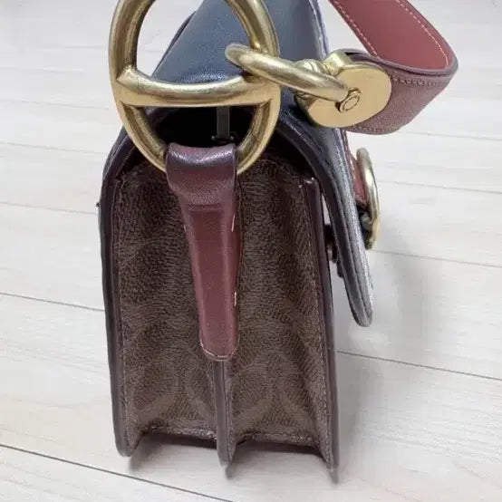 [BUNJANG] Coach Beat Bag / 코치 비트백 팝니다.