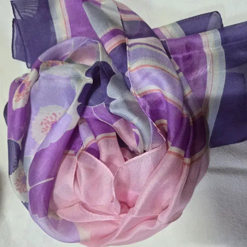 [BUNJANG] Purple Floral Silk Scarf / 보라색 꽃무늬 실크스카프