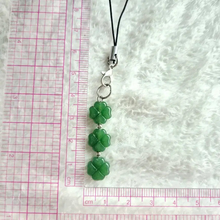 [BUNJANG] Four-Leaf Clover Bead Phone Strap Keychain / 네잎클로버 비즈 핸드폰줄 스트랩 키링
