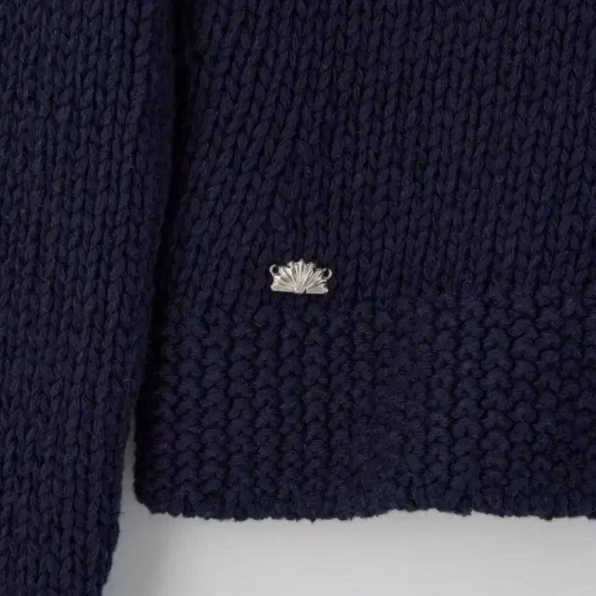 [BUNJANG] Tannat Vea Crop Cardigan - Navy / 타낫 Vea 비아 크롭 가디건 - 네이비