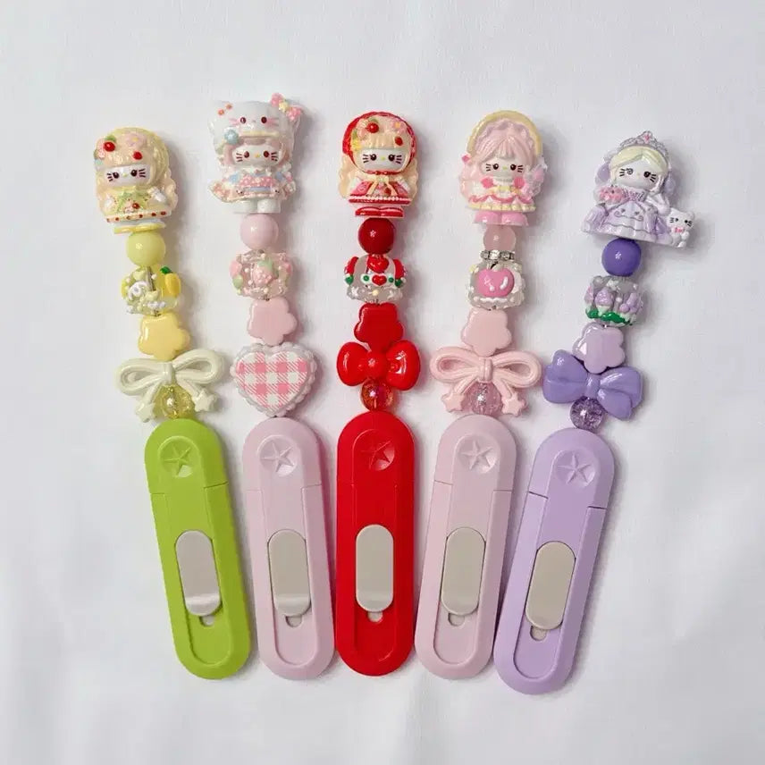 [BUNJANG] Hello Kitty Utility Knife / 헬로키티 택배칼 칼꾸 키티칼 공주키티 펜꾸 볼꾸 문구템