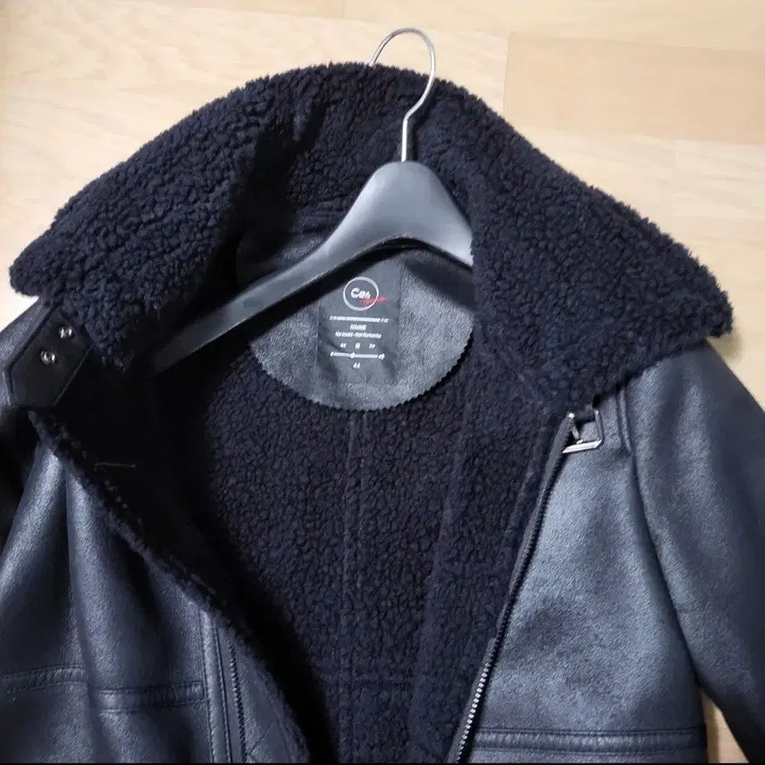 [BUNJANG] Black Faux Fur Long Coat / 무스탕 롱코트
