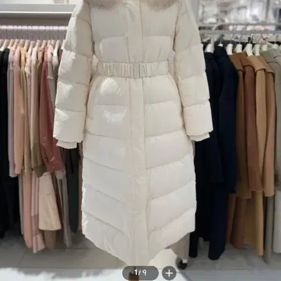 [BUNJANG] Olive Des Olive Fox Fur Hooded Long Down Jacket / 올리브데올리브 폭스퍼 후드 롱패딩 아이보리