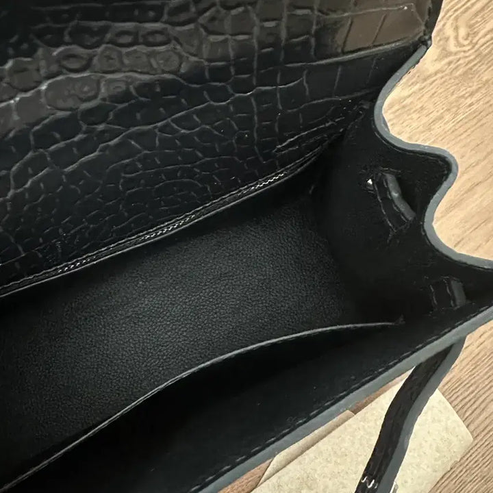 [BUNJANG] Caliber Style Handbag / 캘리백 스타일 핸드백