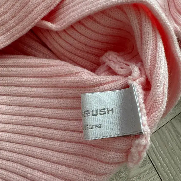 [BUNJANG] Halter Neck Wrap Knit Top / 홀터끈 랩 니트 티