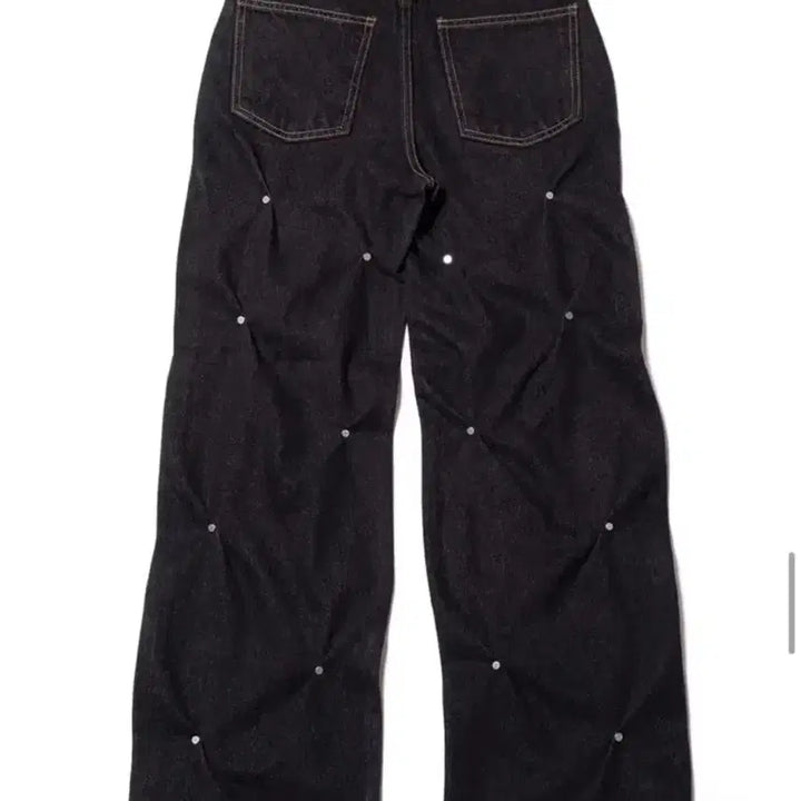 [BUNJANG] Siiis A TUCK STUD DENIM PANTS Black S / 시스에이 턱 스터드 데님 팬츠 블랙 s 쓰리타임즈보헤미안서울릿킴