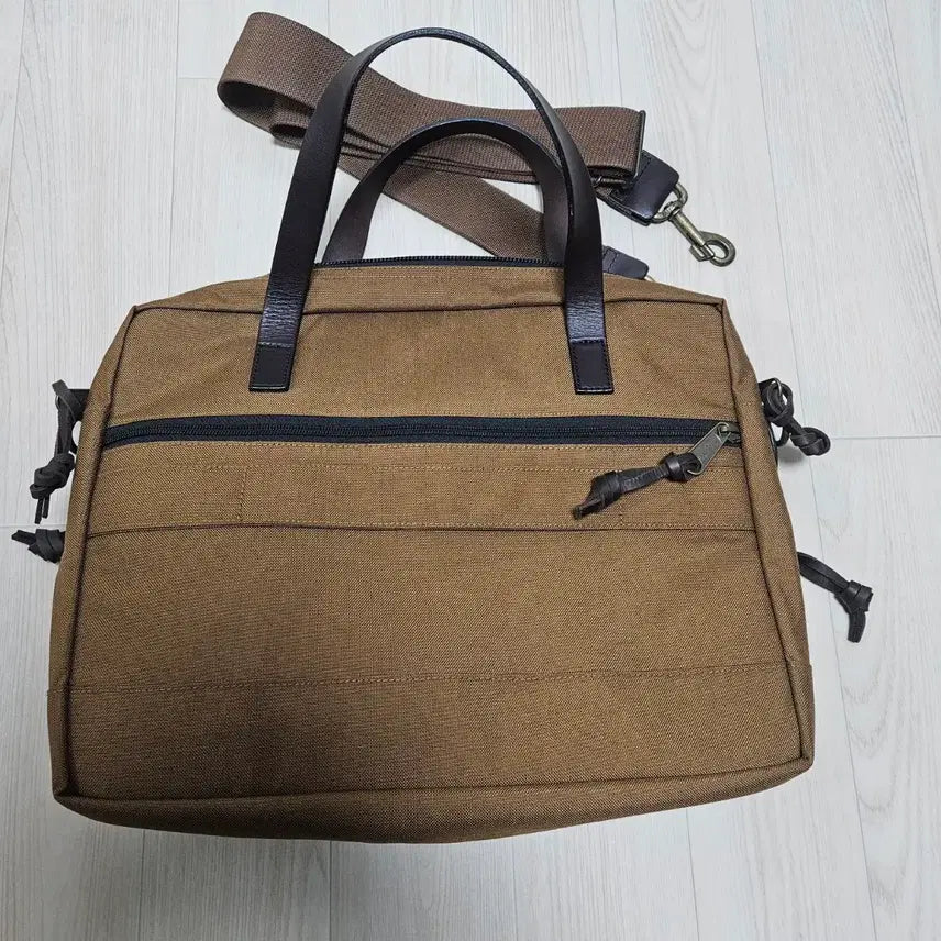 [BUNJANG] Filson 878 Briefcase Tote Bag Whiskey / 필슨 878 브리프케이스 가방 토트백 위스키