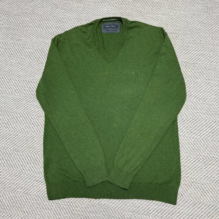 [SOLD OUT] 마크앤폴로 브이넥 니트 올리브 그린