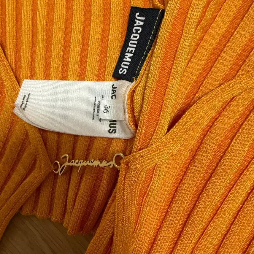 [BUNJANG] Jacquemus Orange Cardigan / 자크뮈스 가디건
