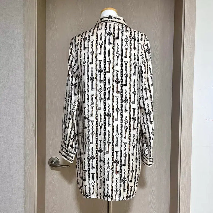 [BUNJANG] Louis Vuitton Silk Chain Shirt / 루이비통 체인 실크 셔츠