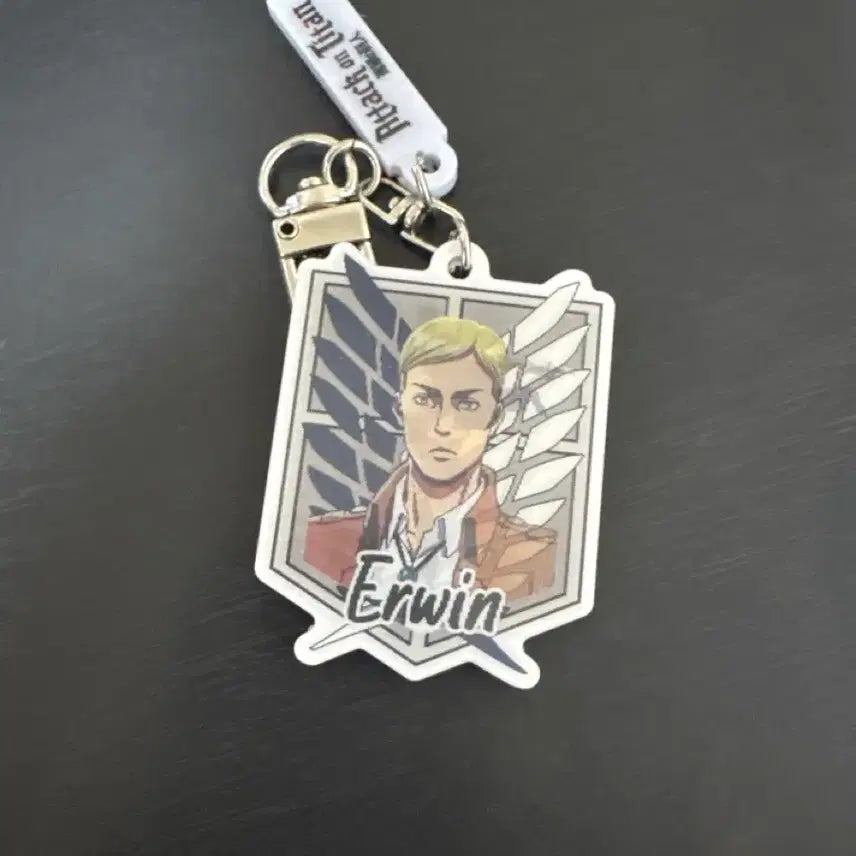 [BUNJANG] Attack on Titan Erwin Acrylic Keyring / 진격의 거인 엘빈 아크릴 키링