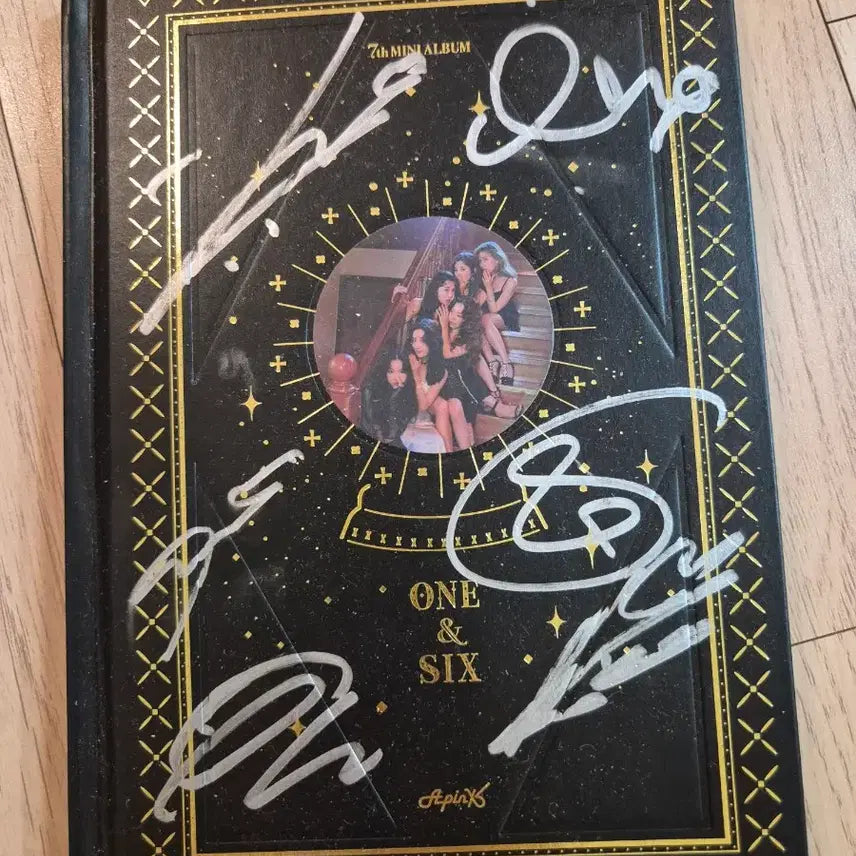 ONE&SIX 에이핑크 싸인앨범 무배