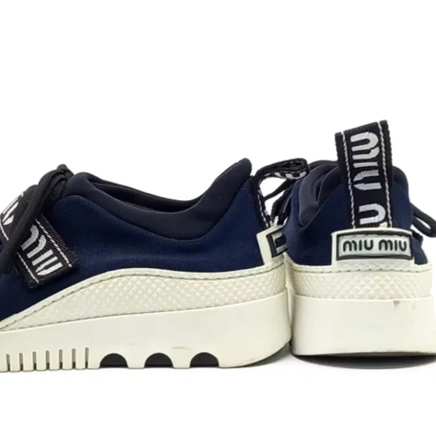 [BUNJANG] Miu Miu Navy Sneakers / 미우미우 스니커즈