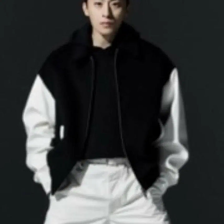 [BUNJANG] Lapagie Store Varsity Jacket / 라퍼지 스토어 바시티자켓