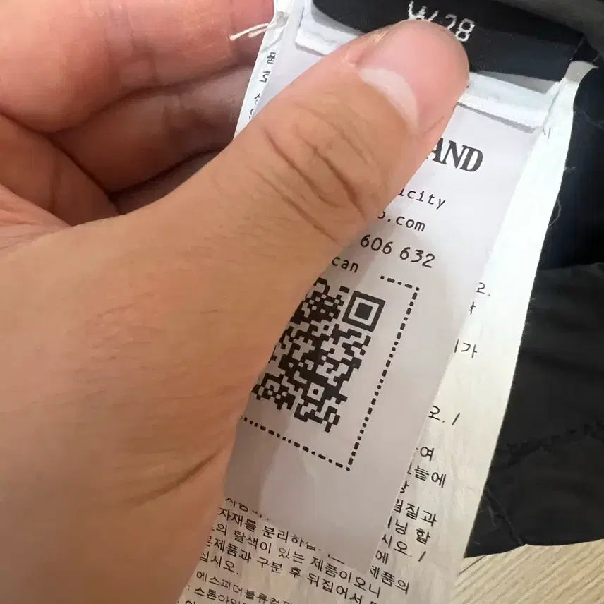 [BUNJANG] Stone Island Shorts (29-30) - New Condition / 24ss 스톤아일랜드 반바지 29-30 새상품급