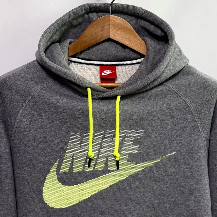 [BUNJANG] Nike Men's Hooded Sweatshirt (L) / 나이키 남성 후드티 (L)
