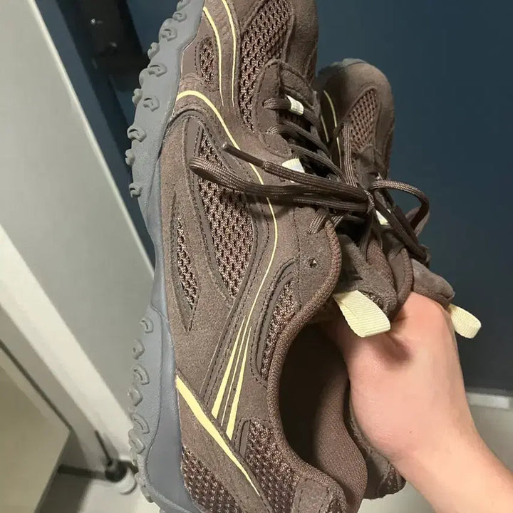 [BUNJANG] Fila Eschape Chocolate 265 Sneakers / 휠라 에샤페 초코 265